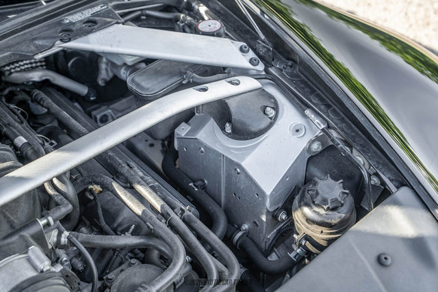 Used 2015 Aston Martin V8 Vantage GT RWD image 26