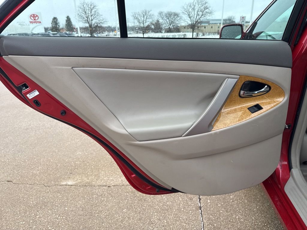 Used 2007 Toyota Camry XLE image 15