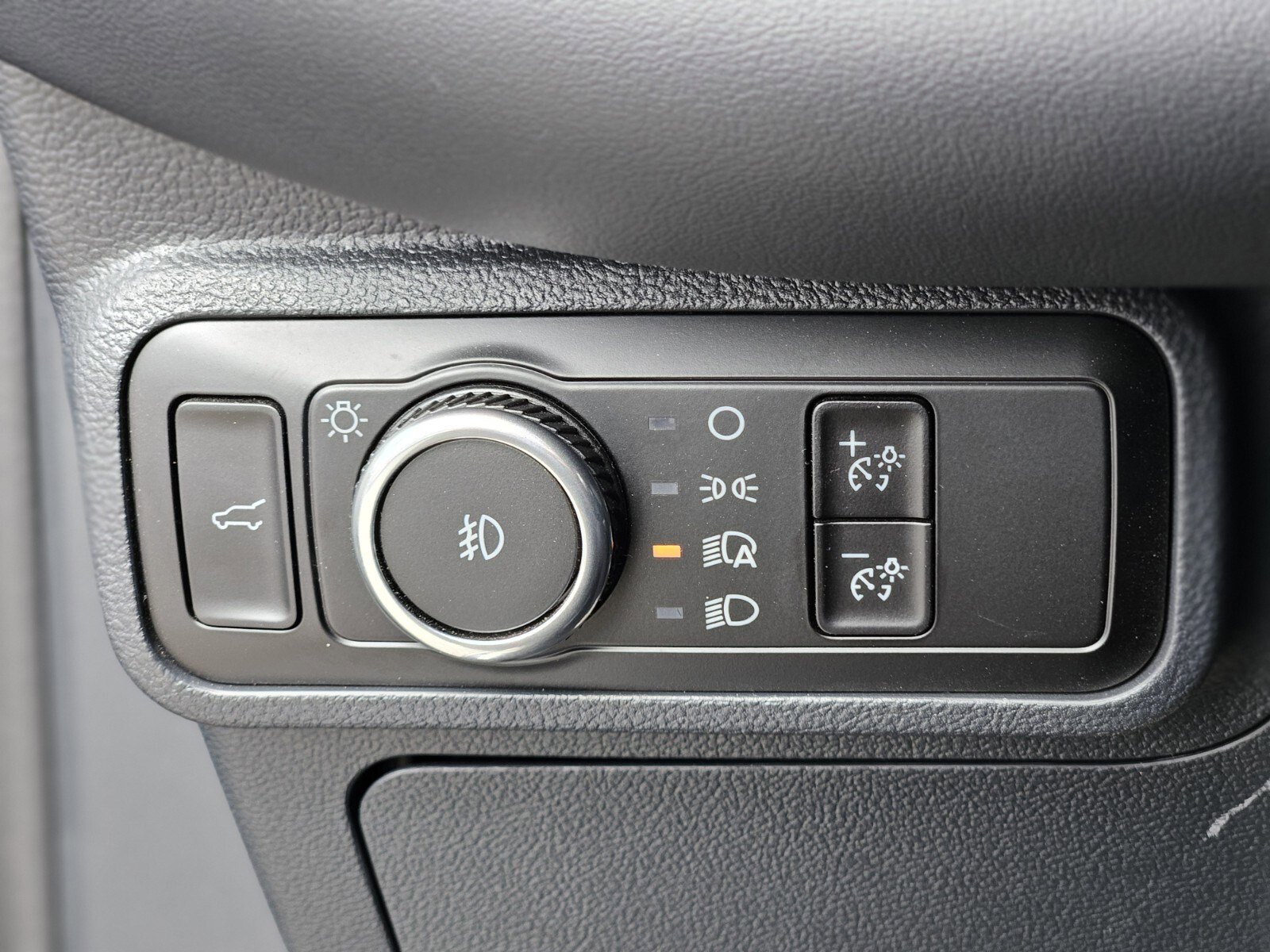 Certified 2025 Ford Explorer ST-Line image 23