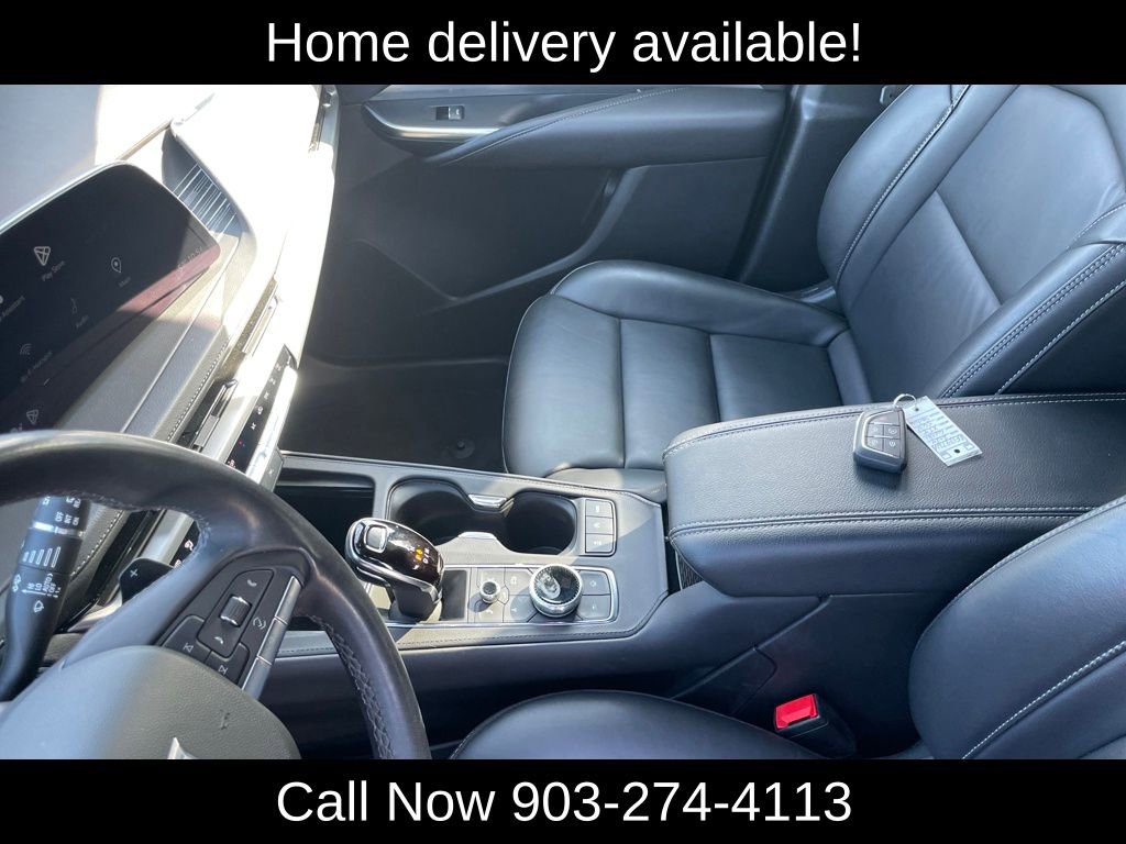 Used 2024 Cadillac XT4 Premium Luxury image 38