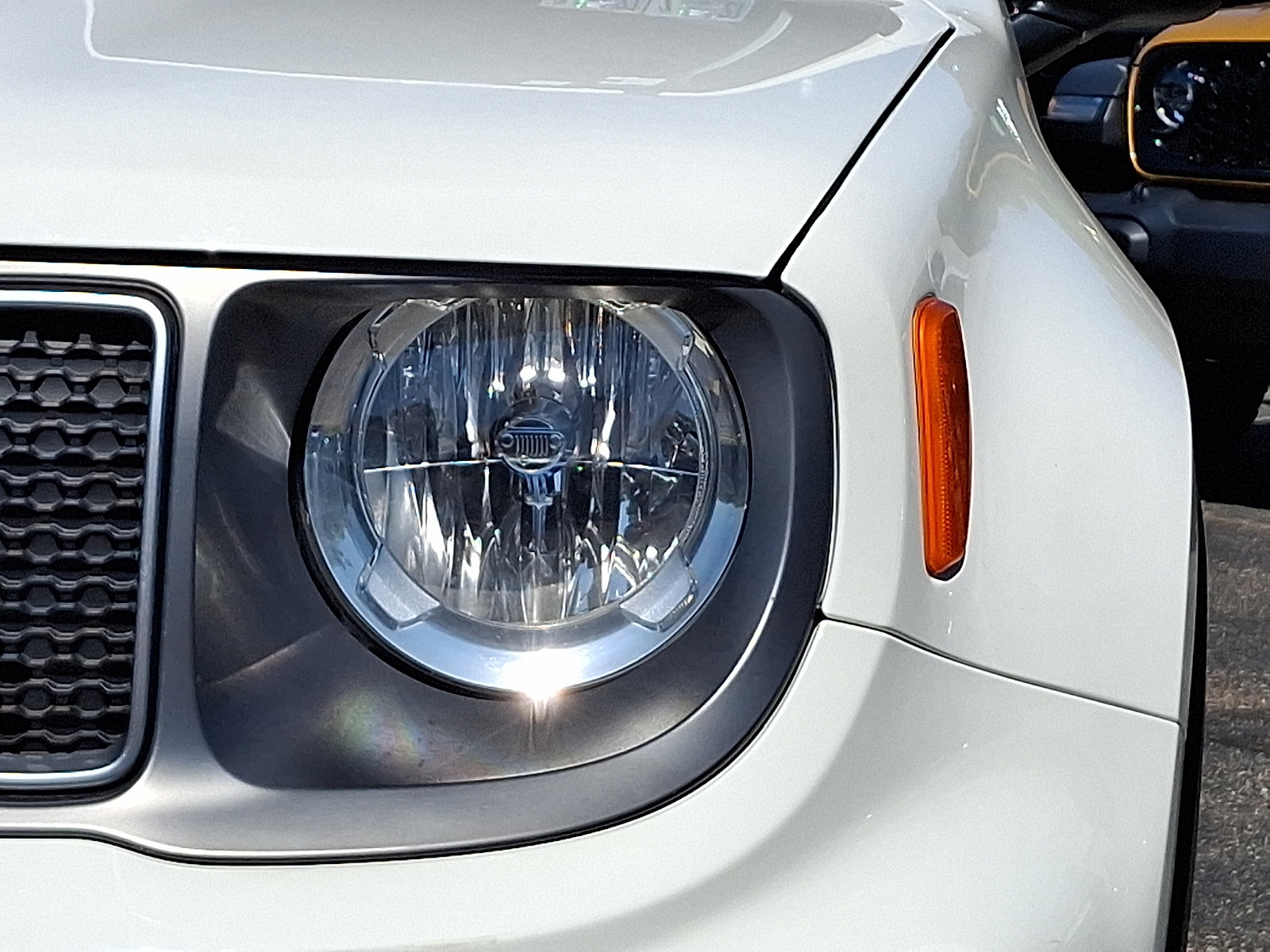 Certified 2022 Jeep Renegade Limited AWD/4WD image 9