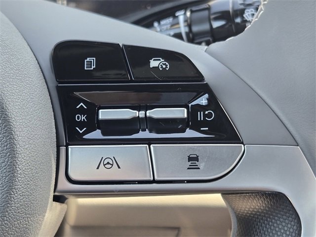 New 2025 Hyundai Elantra SEL w/ Cargo Package image 32