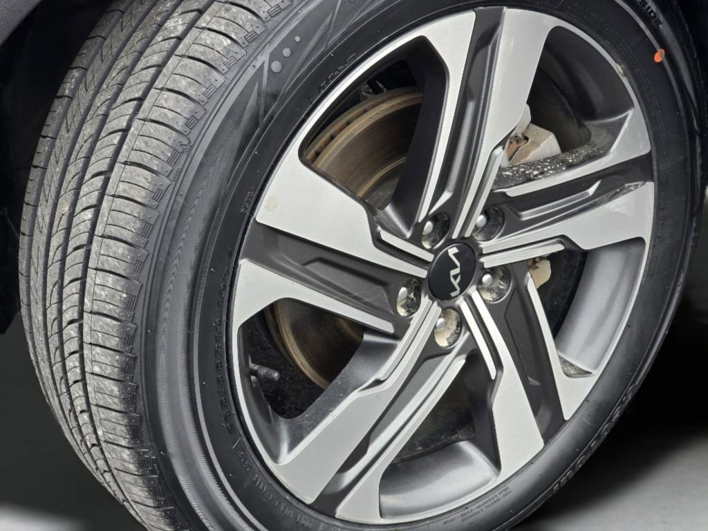 Used 2022 Kia Sorento SX Prestige image 24