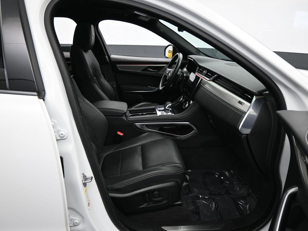 Used 2024 Jaguar F-PACE R-Dynamic S image 44