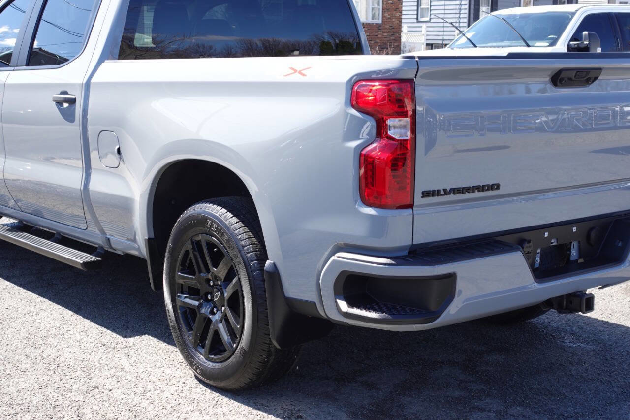 Used 2024 Chevrolet Silverado 1500 Custom AWD/4WD image 10
