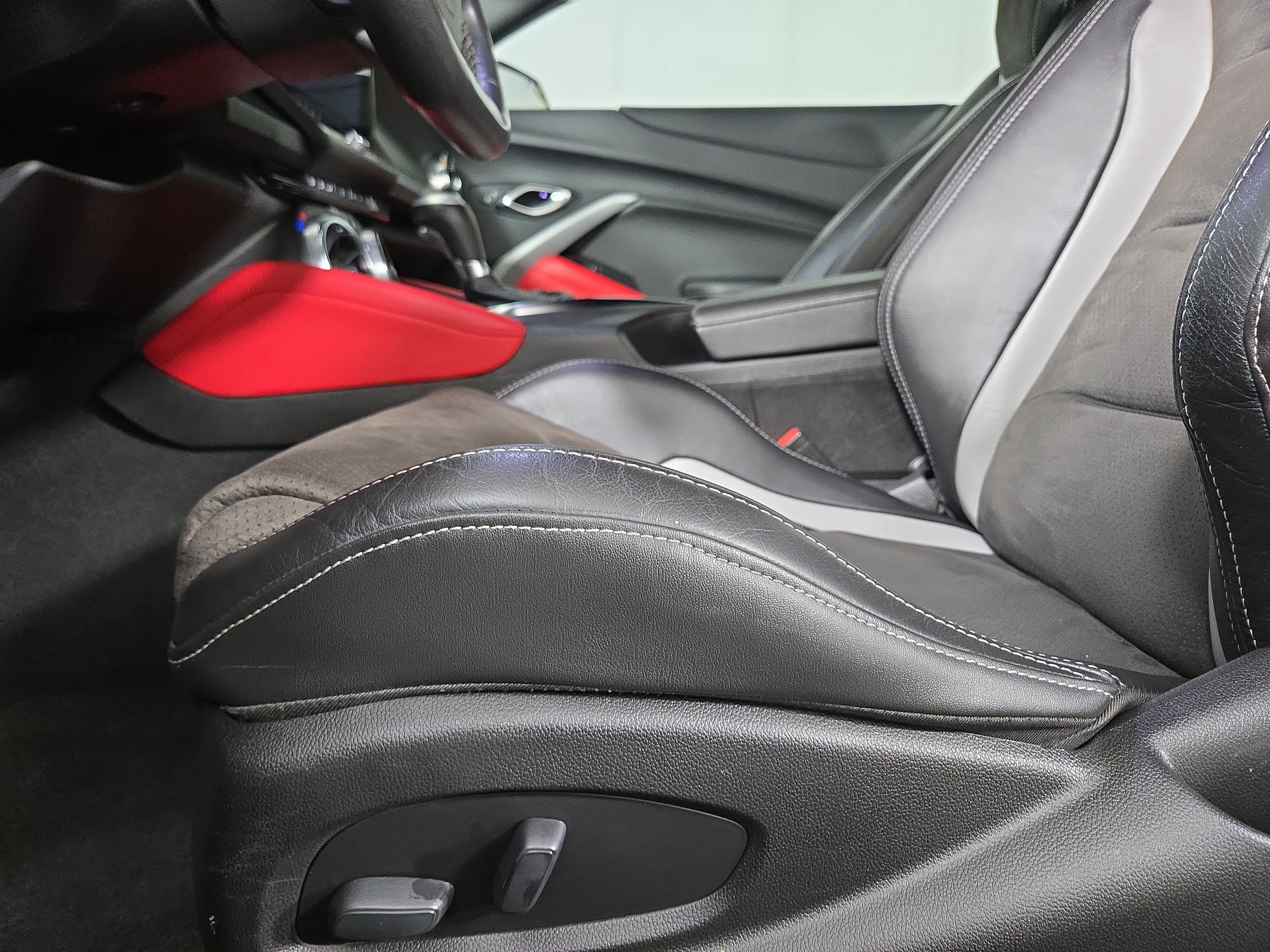 Certified 2022 Chevrolet Camaro LT w/ RS Package image 29