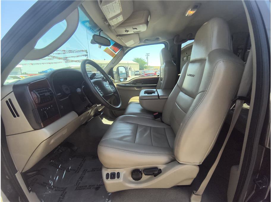 Used 2005 Ford F350 Lariat RWD image 9