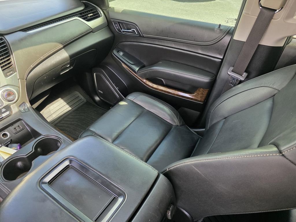 Used 2020 Chevrolet Tahoe LT w/ Luxury Package image 29