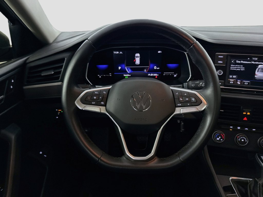 Used 2022 Volkswagen Jetta S FWD image 11