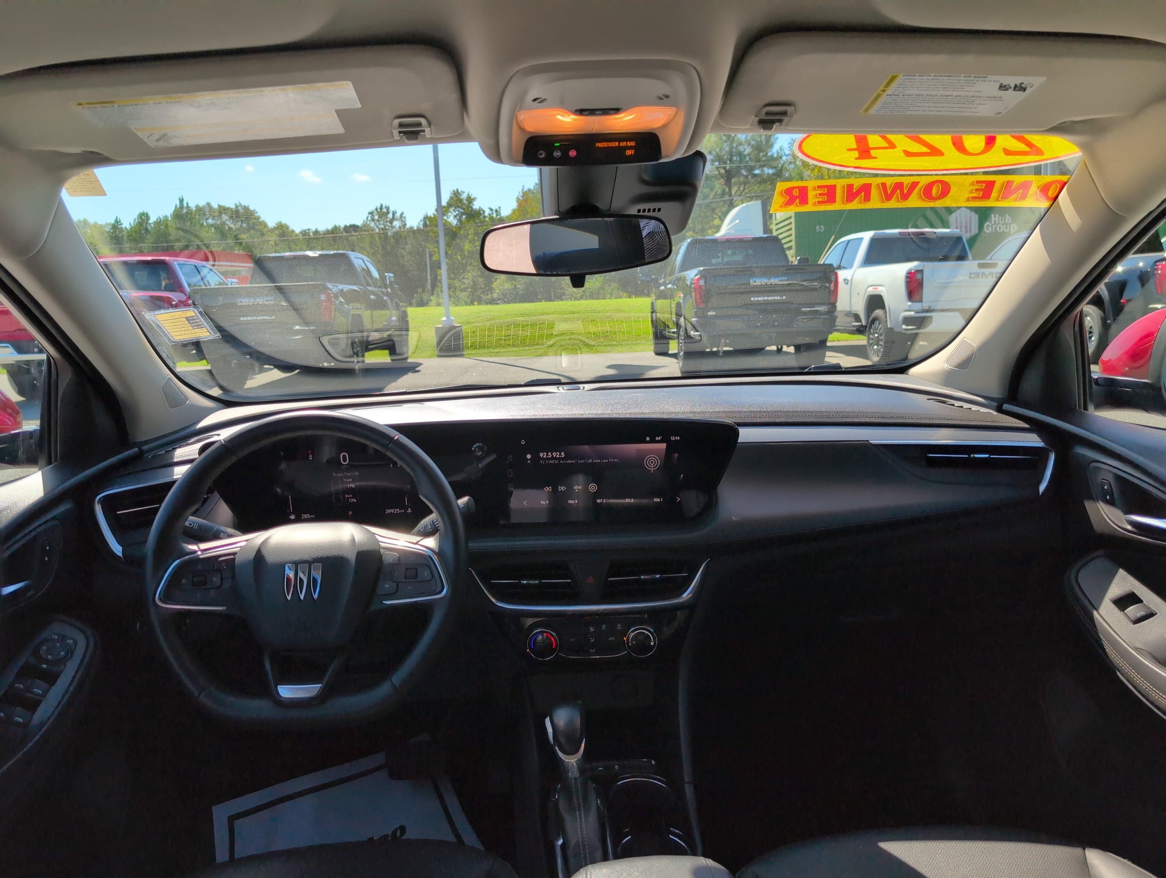 Used 2024 Buick Encore GX Sport Touring image 27