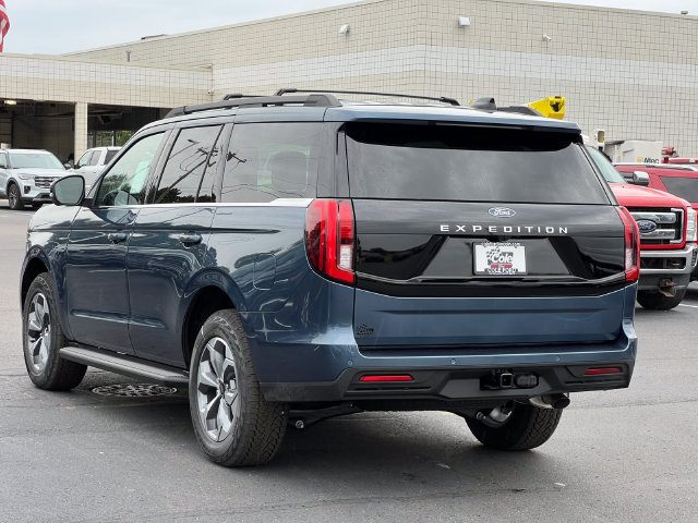 New 2027 Ford Expedition Active AWD/4WD image 10