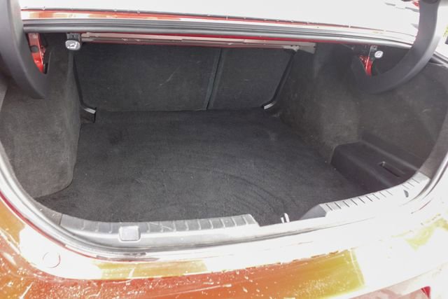 Used 2021 MAZDA MAZDA3 s image 26