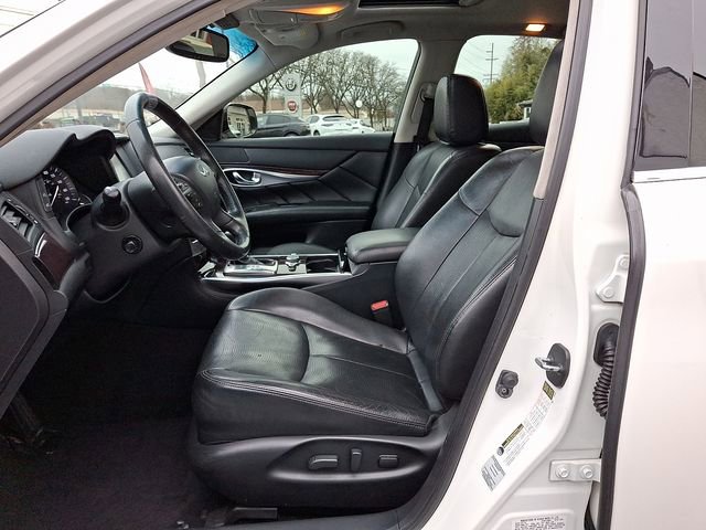 Used 2016 INFINITI Q70 3.7 image 13