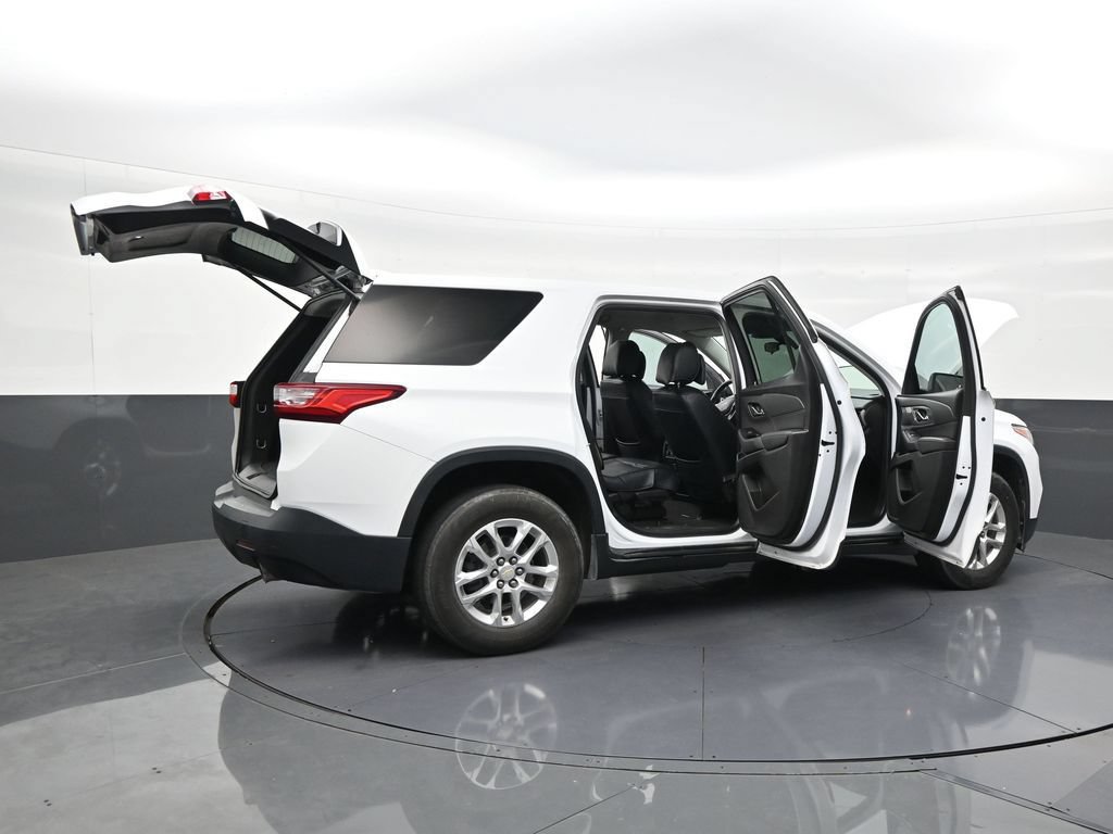 Used 2019 Chevrolet Traverse LS FWD image 28