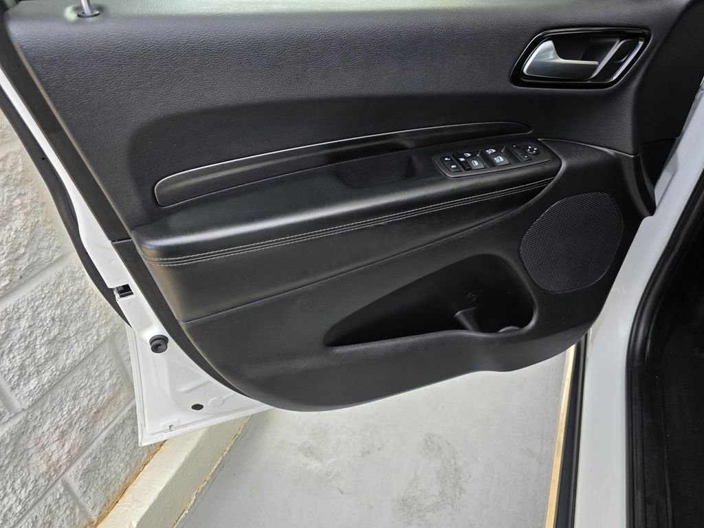 Used 2023 Dodge Durango SXT RWD image 30