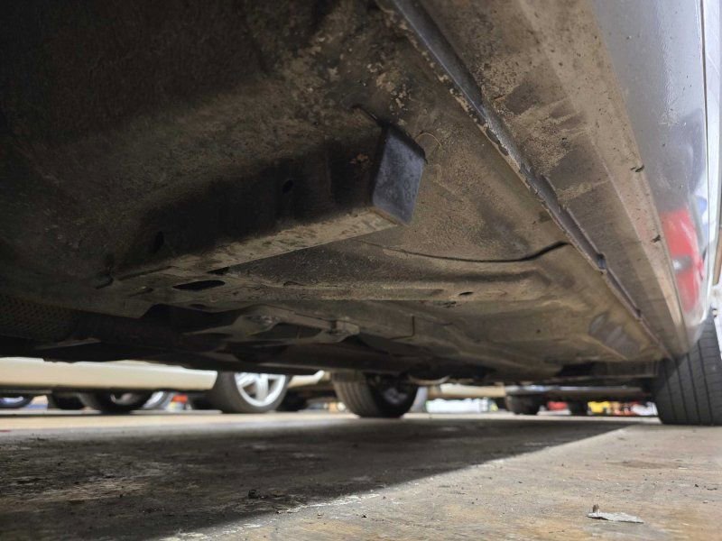 Used 1999 Jaguar XJ8 image 10