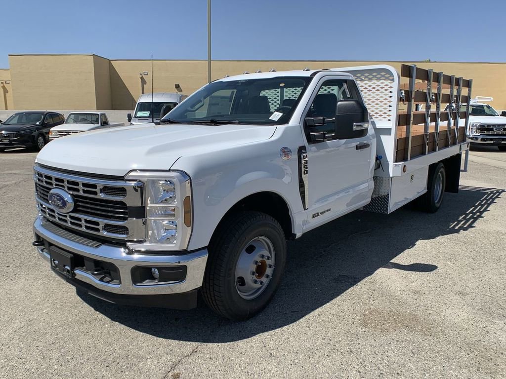 New 2025 Ford F350 XL w/ XL Chrome Package RWD image 3