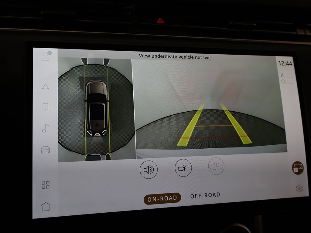 Used 2023 Land Rover Range Rover Long Wheelbase SE image 54