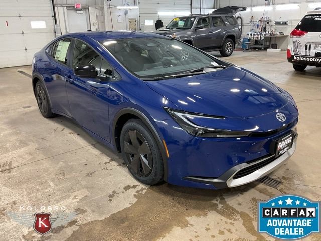 New 2026 Toyota Prius Plug-In Hybrid FWD image 1