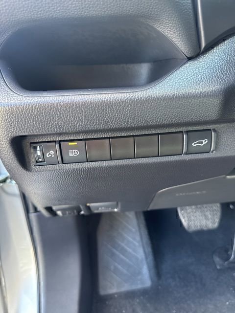 Certified 2025 Toyota RAV4 XLE w/ Convenience Package image 22