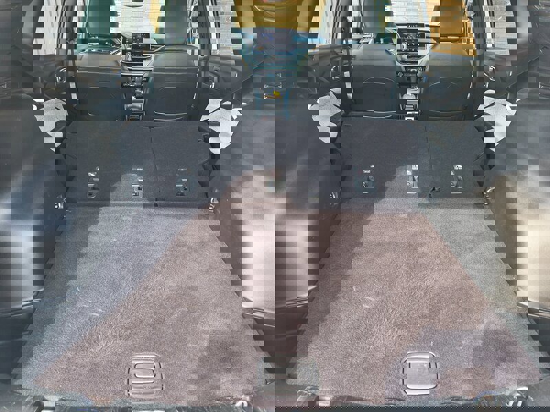 Used 2024 Jeep Compass Latitude image 28