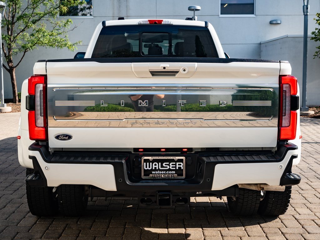 Used 2024 Ford F450 Limited w/ FX4 Off-Road Package image 7