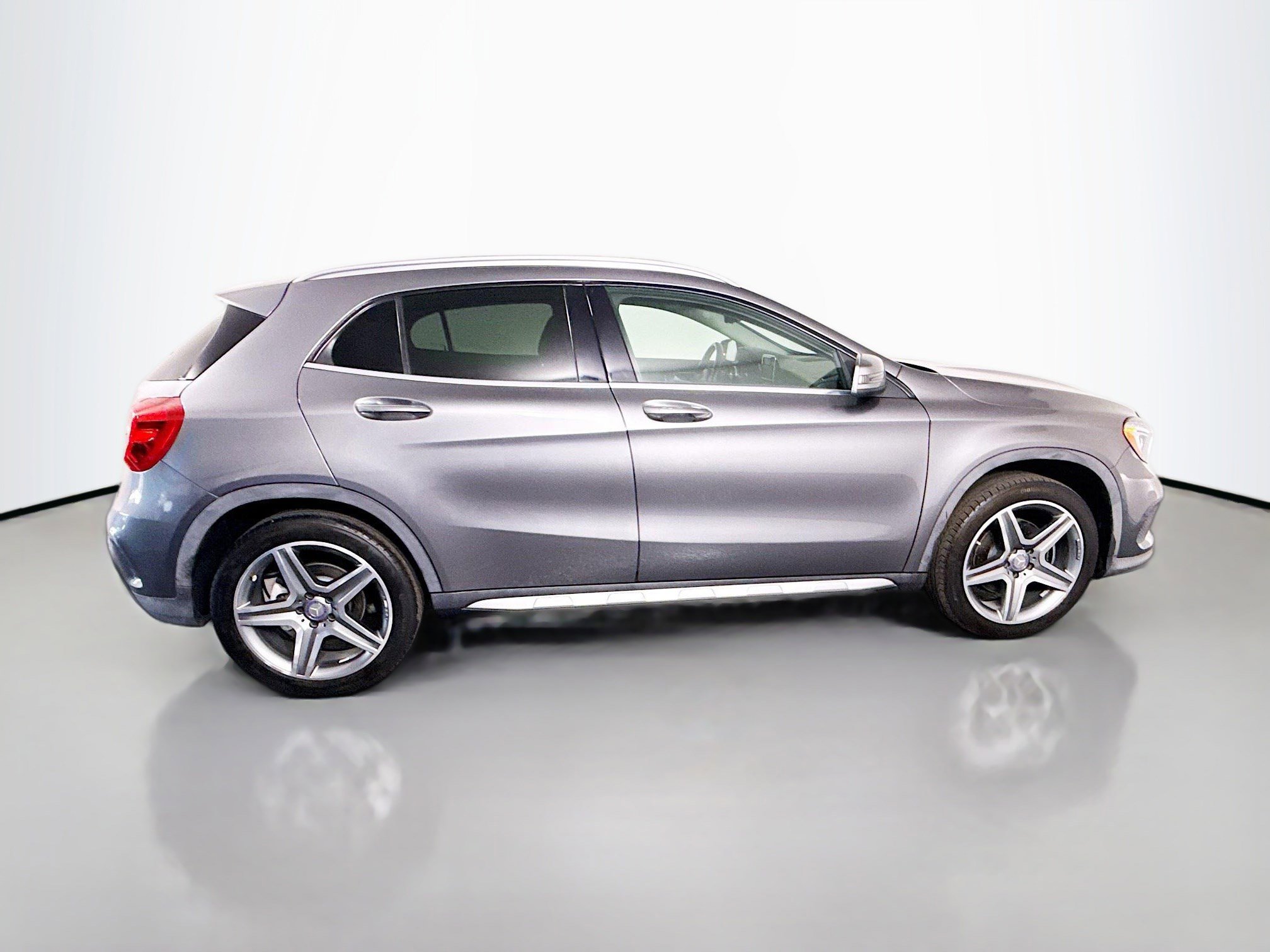 Used 2015 Mercedes-Benz GLA 250 image 11