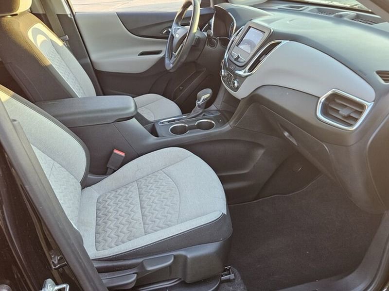 Used 2022 Chevrolet Equinox LT image 13