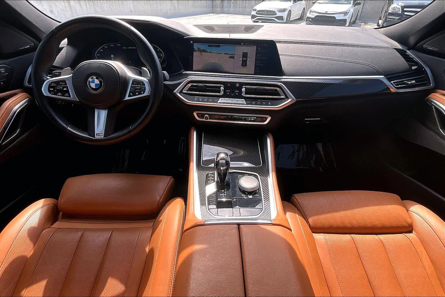 Used 2021 BMW X6 M50i AWD/4WD image 16