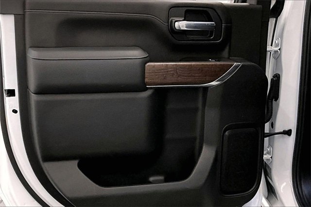 Used 2022 GMC Sierra 3500 Denali w/ Denali Ultimate Package image 19