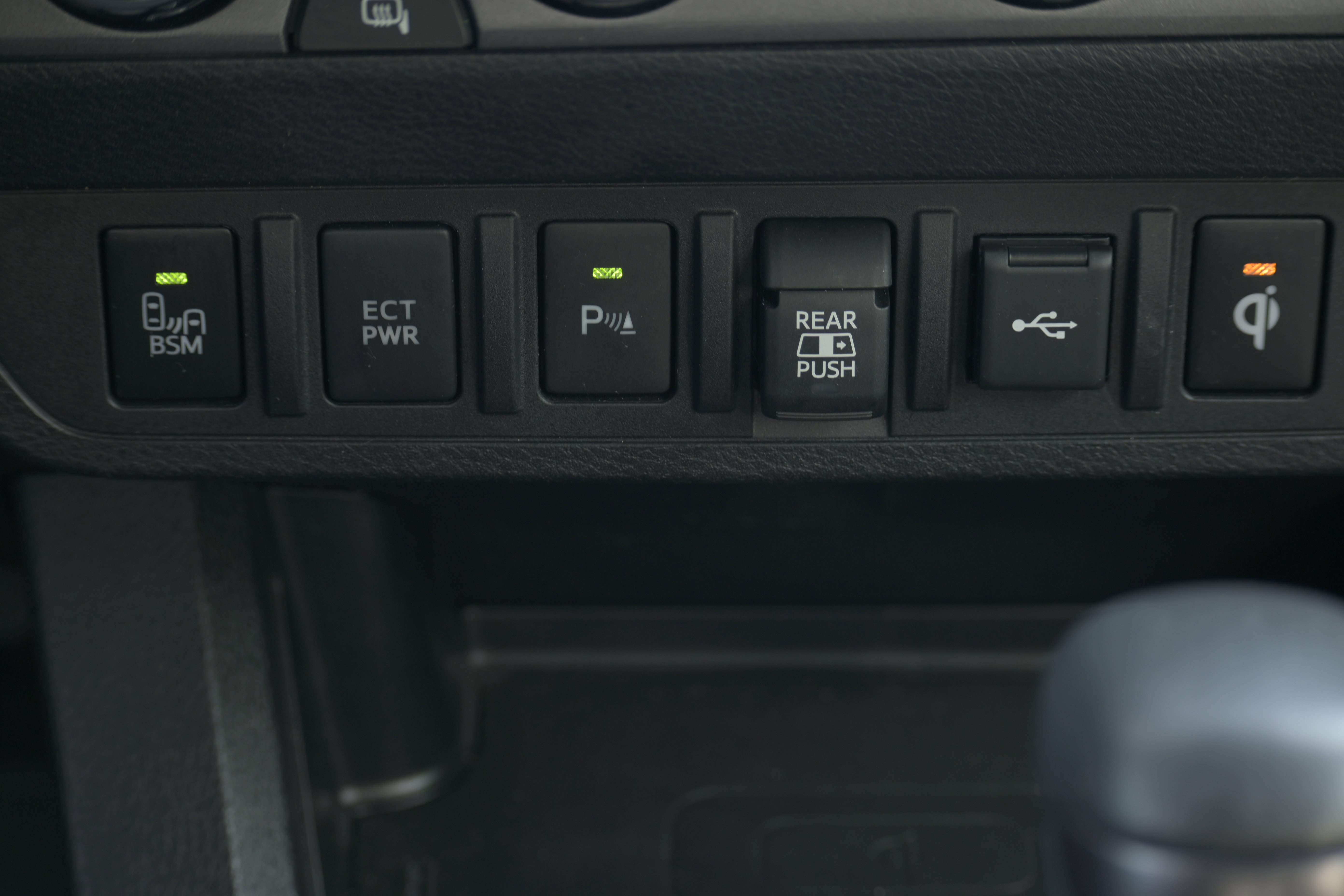 Used 2023 Toyota Tacoma TRD Off-Road w/ TRD Premium Off Road Package image 16