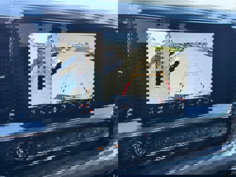 Used 2025 Chevrolet Silverado 1500 LT Trail Boss w/ Convenience Package II image 21