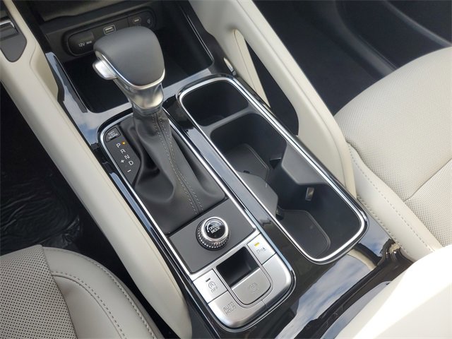 New 2025 Kia Telluride S image 28