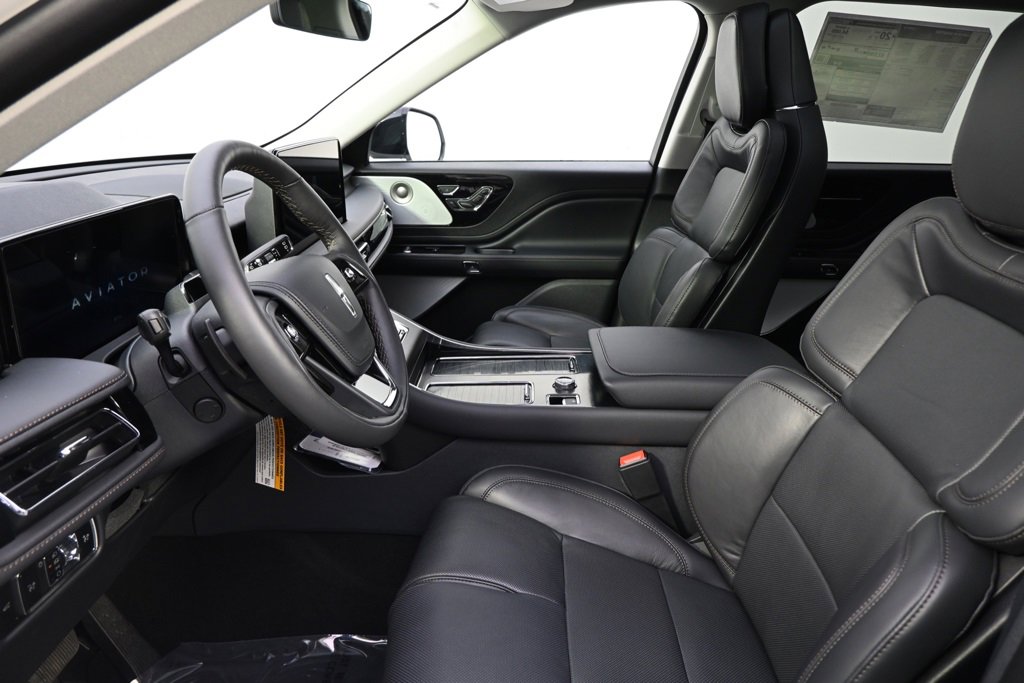 New 2026 Lincoln Aviator Reserve image 13