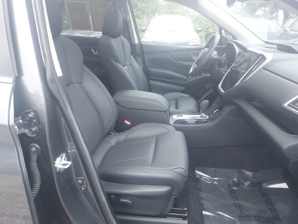 Used 2025 Subaru Ascent Limited AWD/4WD image 38