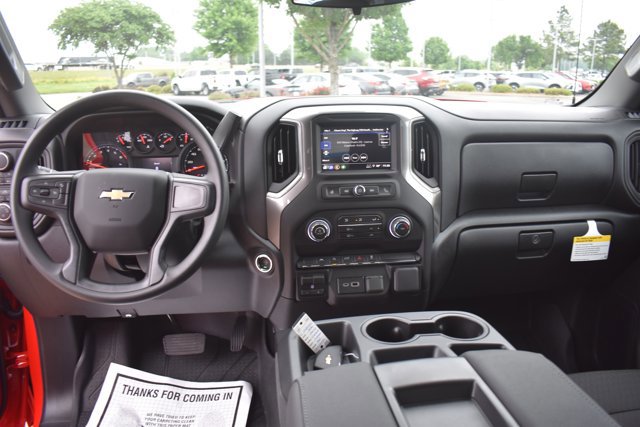 New 2026 Chevrolet Silverado 1500 Custom w/ LPO, Dark Essentials Package AWD/4WD image 20