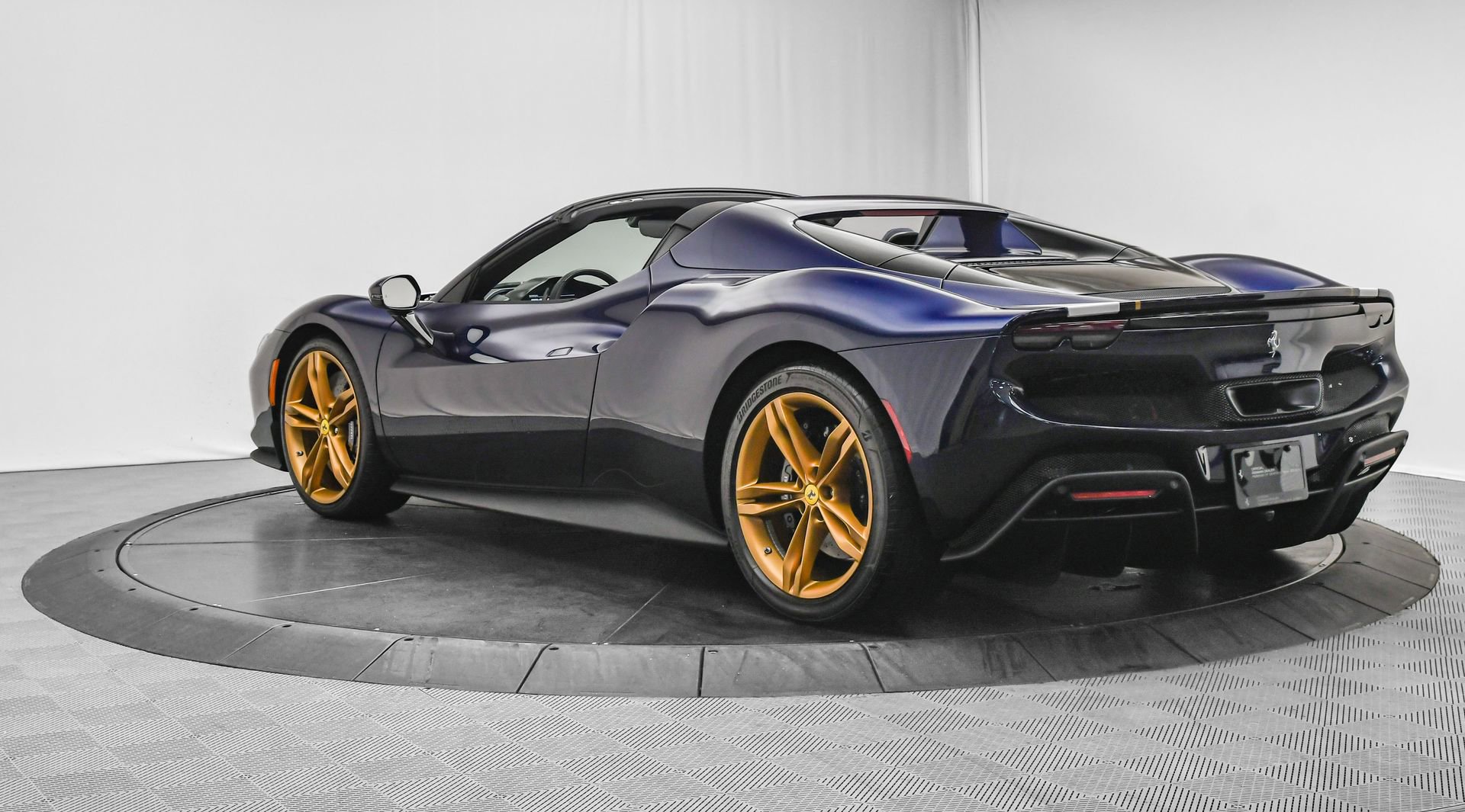 Used 2025 Ferrari 296 GTS image 6