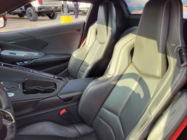 Used 2021 Chevrolet Corvette Stingray Convertible w/ Z51 Performance Package image 9