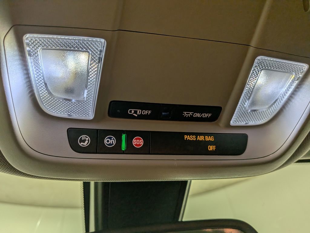 Used 2017 Chevrolet Malibu LT w/ Leather Package image 30