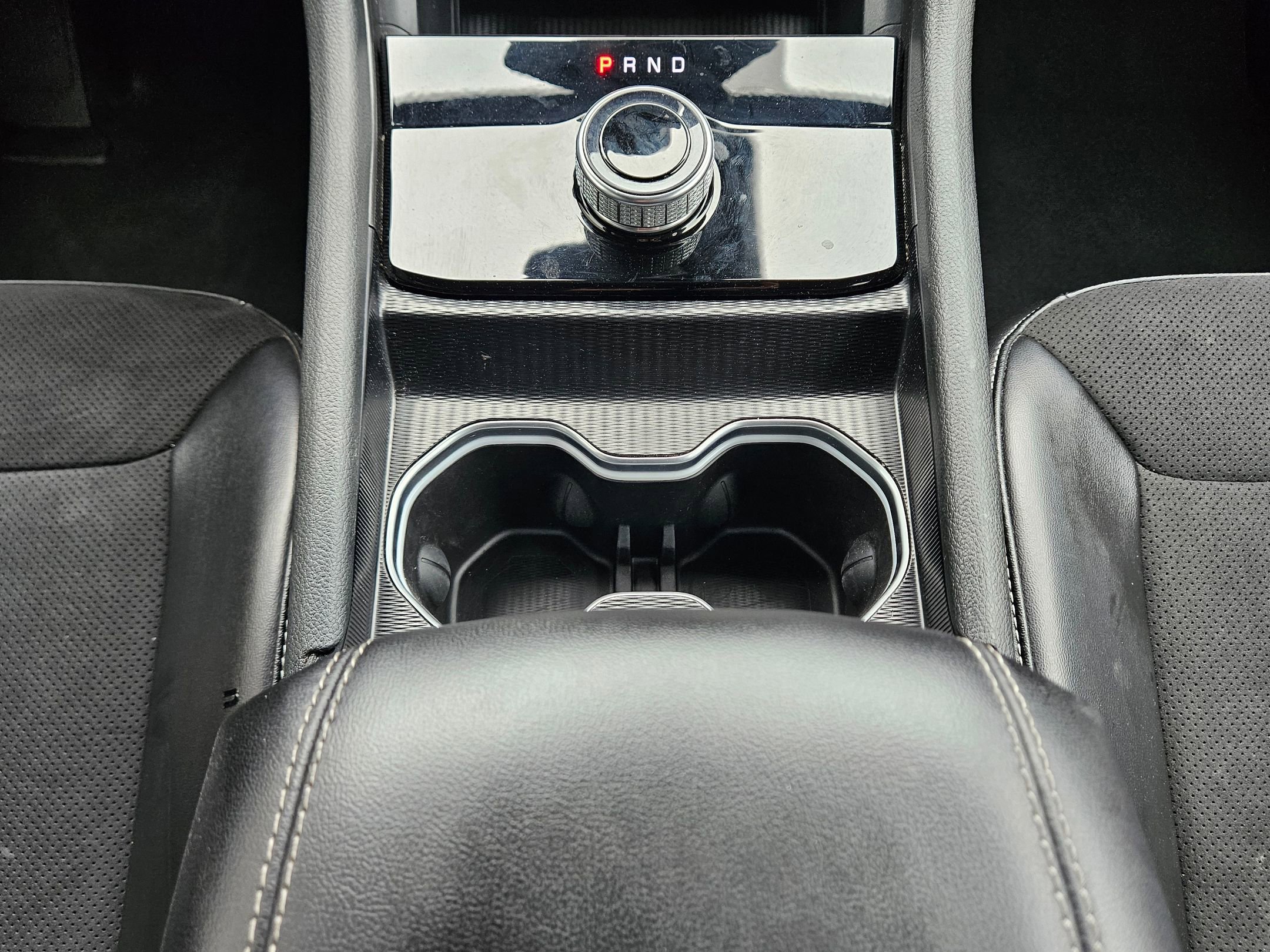 Used 2024 Jeep Grand Cherokee Altitude AWD/4WD image 12