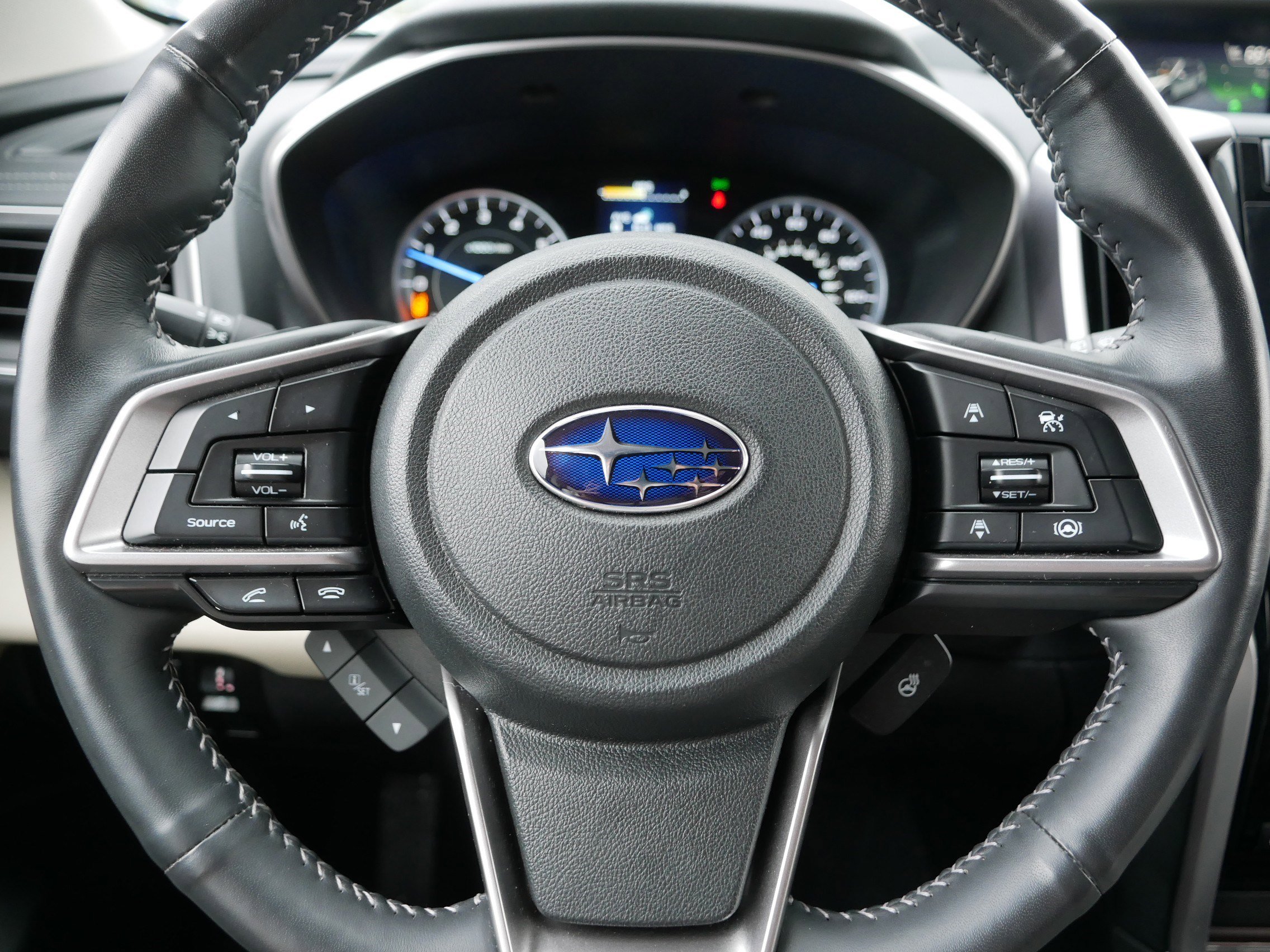 Used 2022 Subaru Ascent Touring AWD/4WD image 25