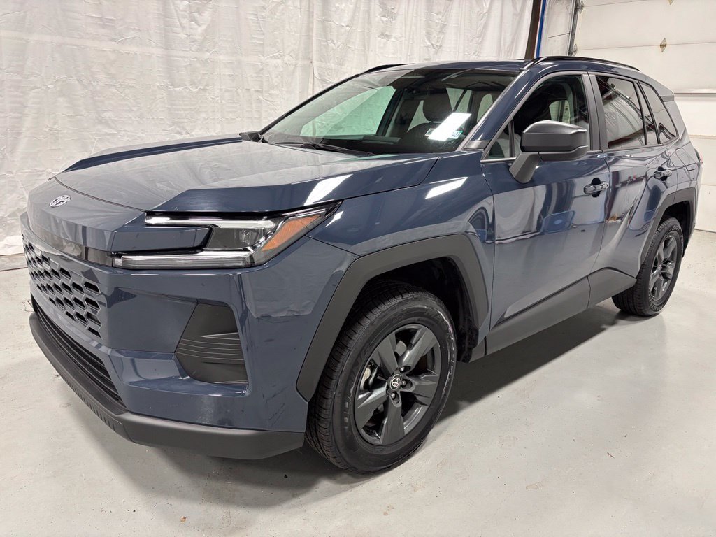 Used 2026 Toyota RAV4 LE AWD/4WD image 3