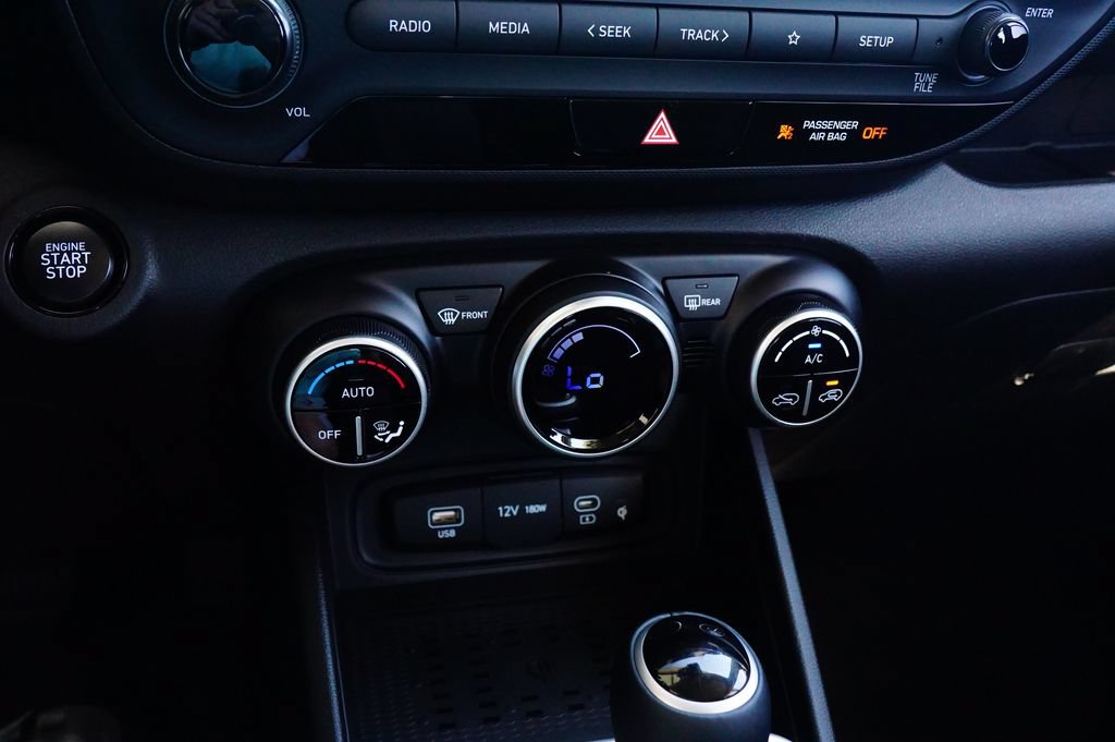 New 2026 Hyundai Venue SEL FWD image 11