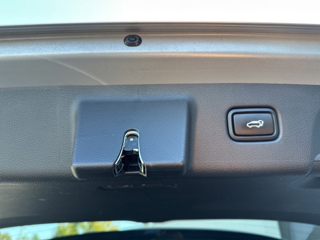 Used 2023 Hyundai Palisade Calligraphy image 20