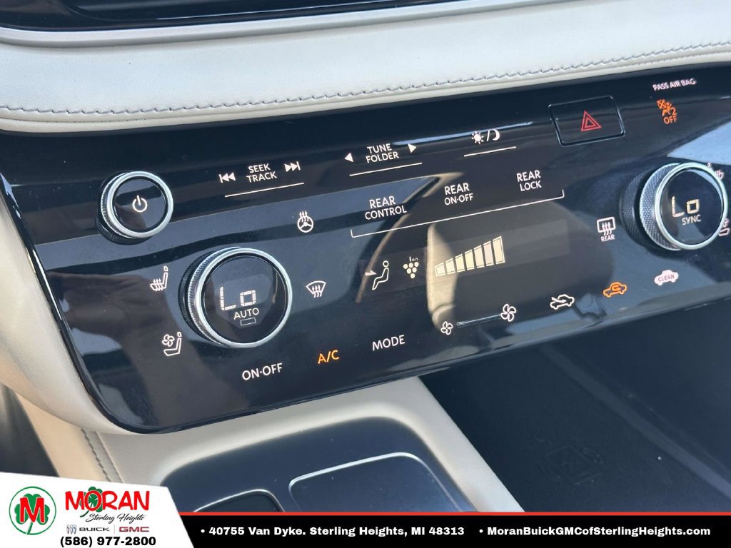 Used 2025 INFINITI QX60 Sensory AWD/4WD image 28