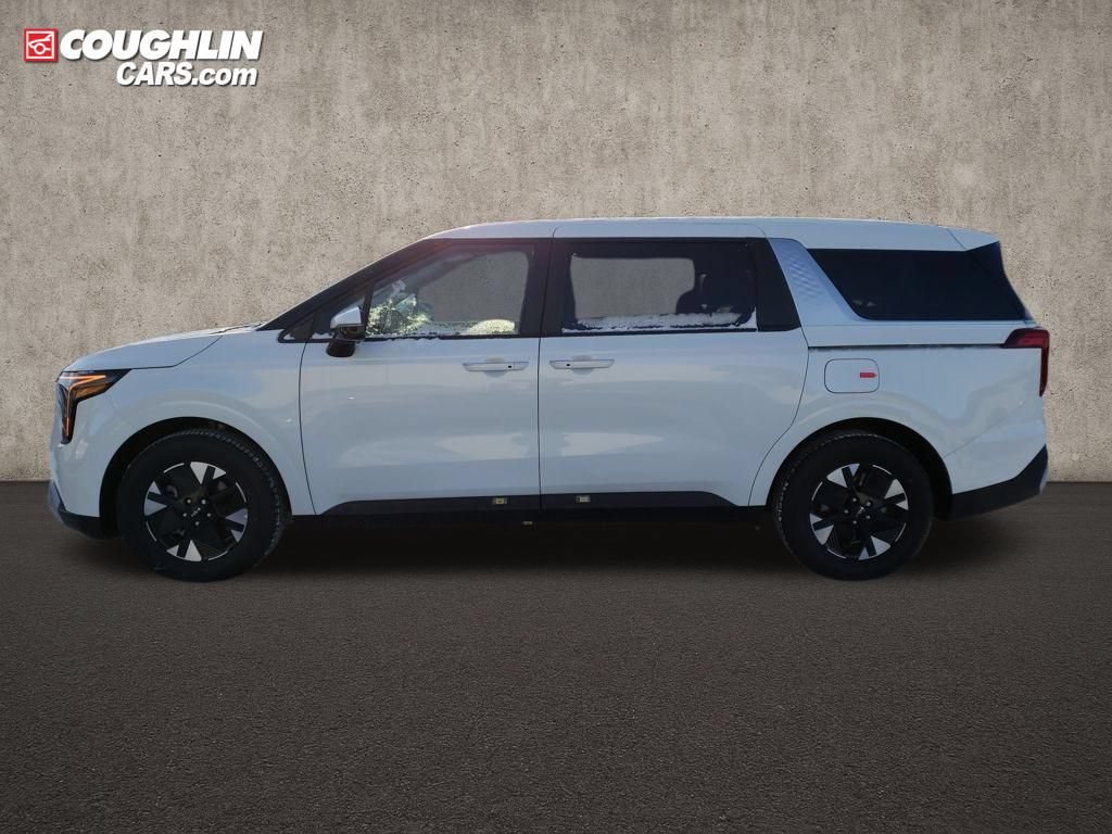New 2026 Kia Carnival LXS FWD image 4