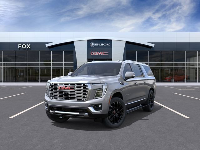 Used 2026 GMC Yukon XL Denali w/ Denali Reserve Package AWD/4WD image 8