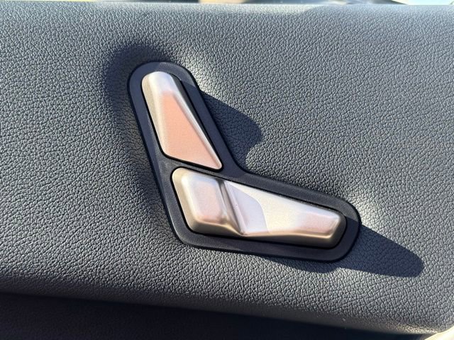 Certified 2025 BMW iX xDrive50 image 13