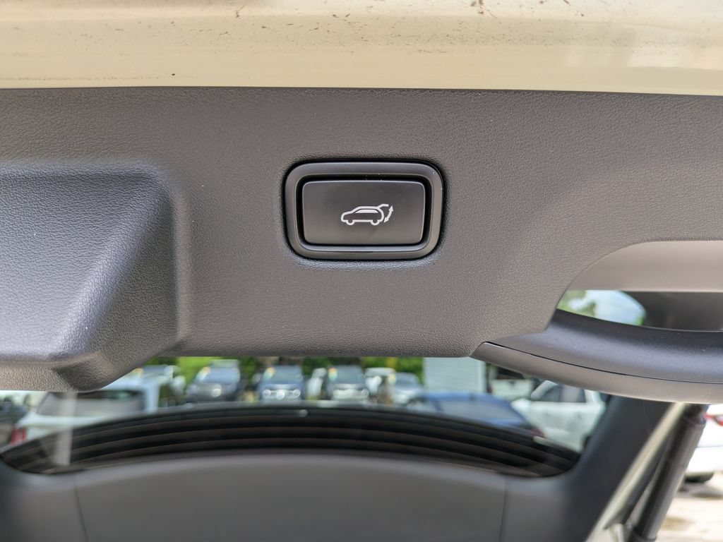 Certified 2022 Kia EV6 Wind w/ Wind Technology Package AWD/4WD image 13