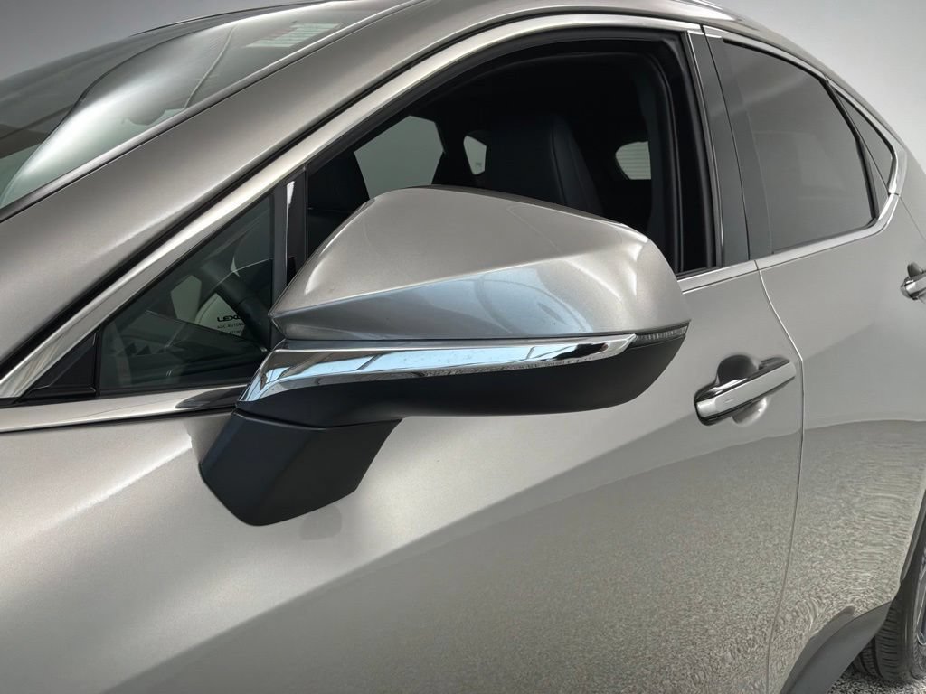 Used 2024 Lexus NX 350h AWD image 15
